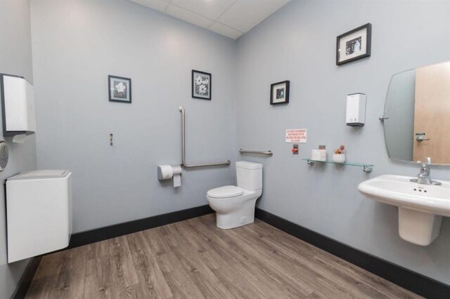 queen-st-e-644-pic-XII