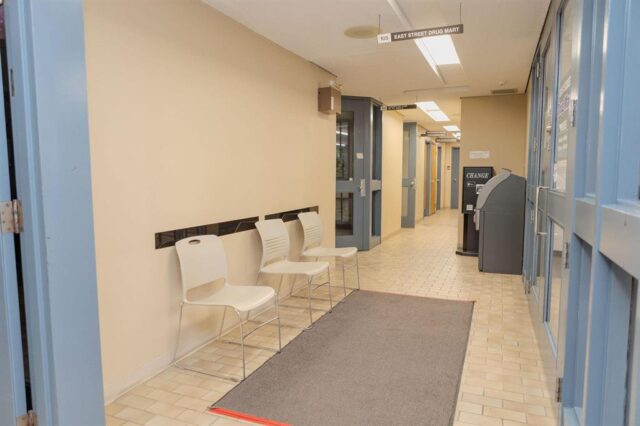 east-st-170-pic-common-V