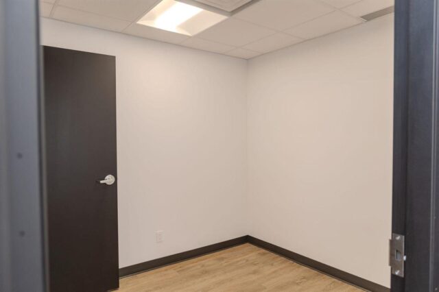 east-st-170-suite-105-pic-VI